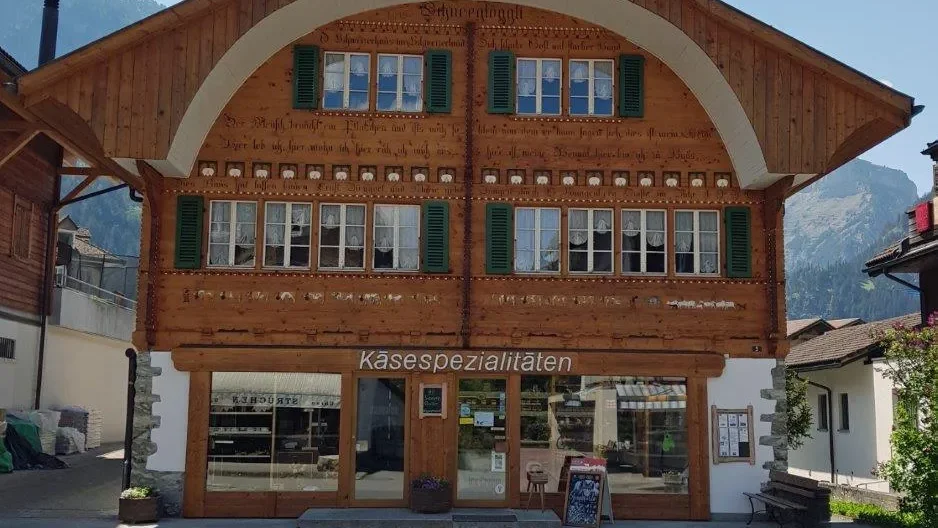 Sennerei Kandersteg Käsespezialitäten aus der Molkerei Gstaad